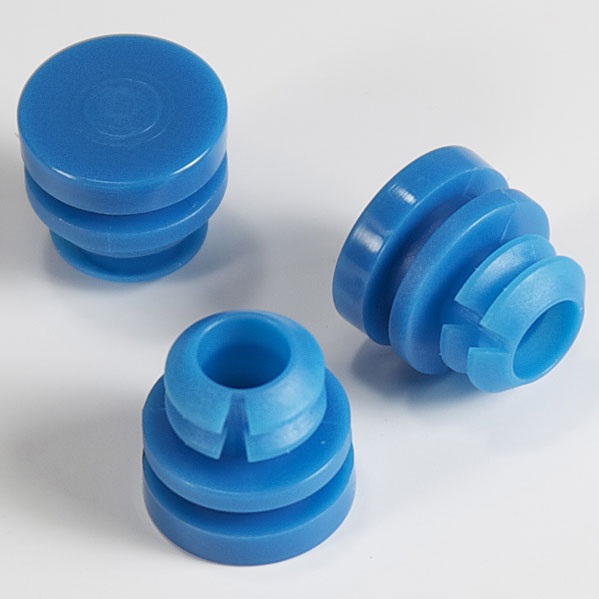 Globe Scientific BECKMAN: 13mm Plug Cap for IDS Beckman Specimen Automation Track (2nd Generation), Blue, 500/Bag Image